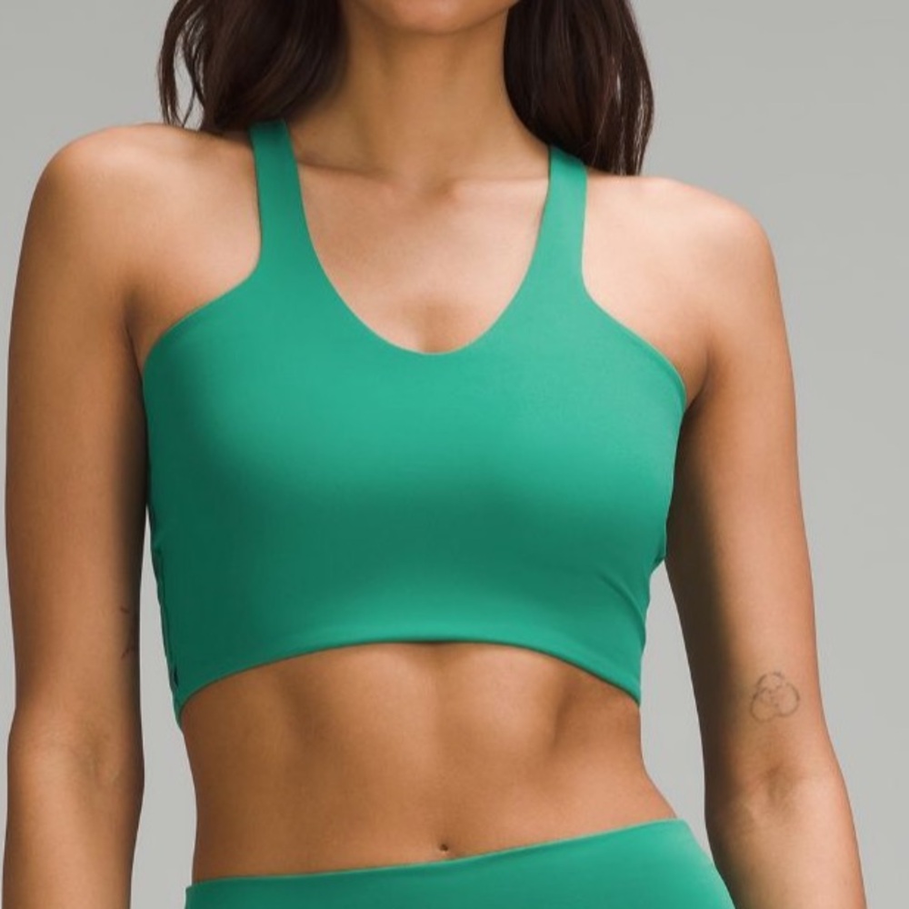 Bend This V and Racer Bra - size xxs/xs